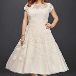 David's Bridal Tea Length Wedding Dress